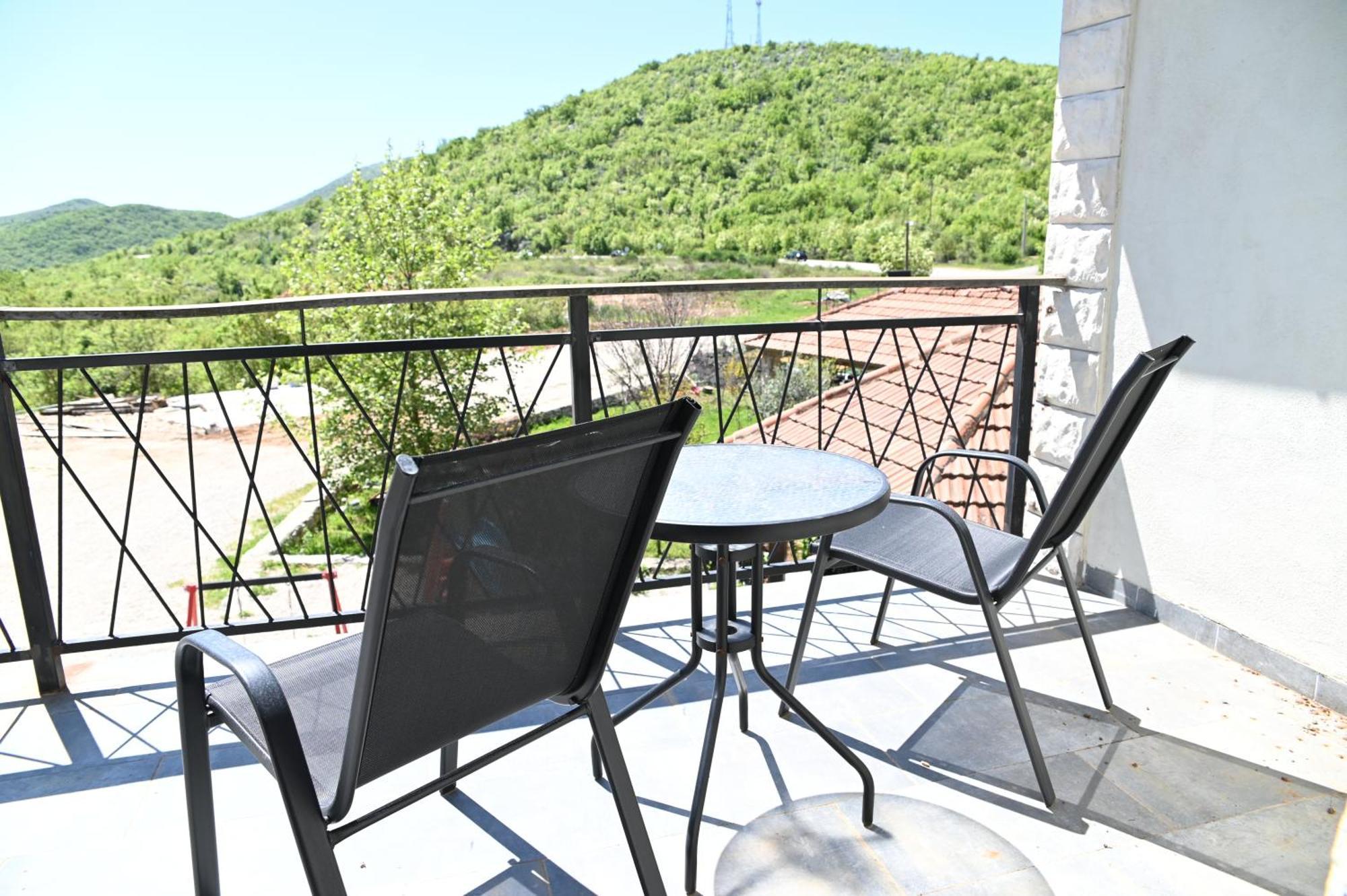 Apartmani Drijen Ravno Exterior foto